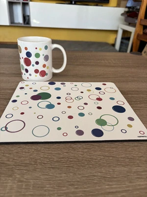 Set podložka + hrnek Bubbles