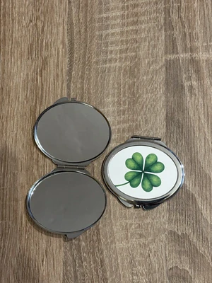 Kovové zrcátko Čtyřlístek